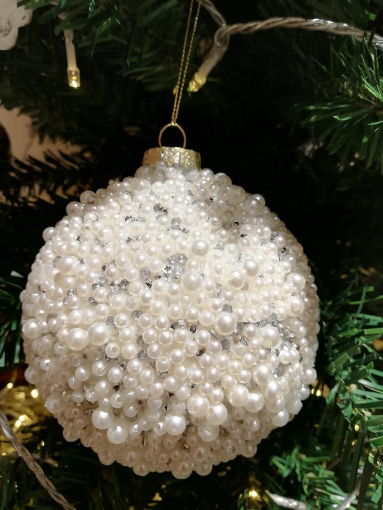 Perle - Christmas Ornament